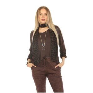 Chocolate Color Top With Leopard Print Scarf
